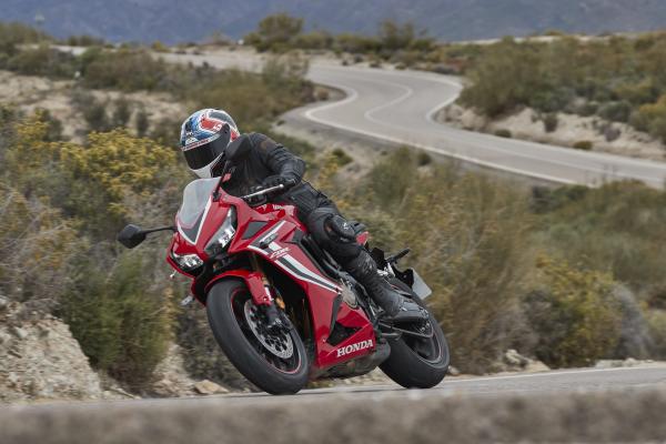 Honda CBR650R (2019)